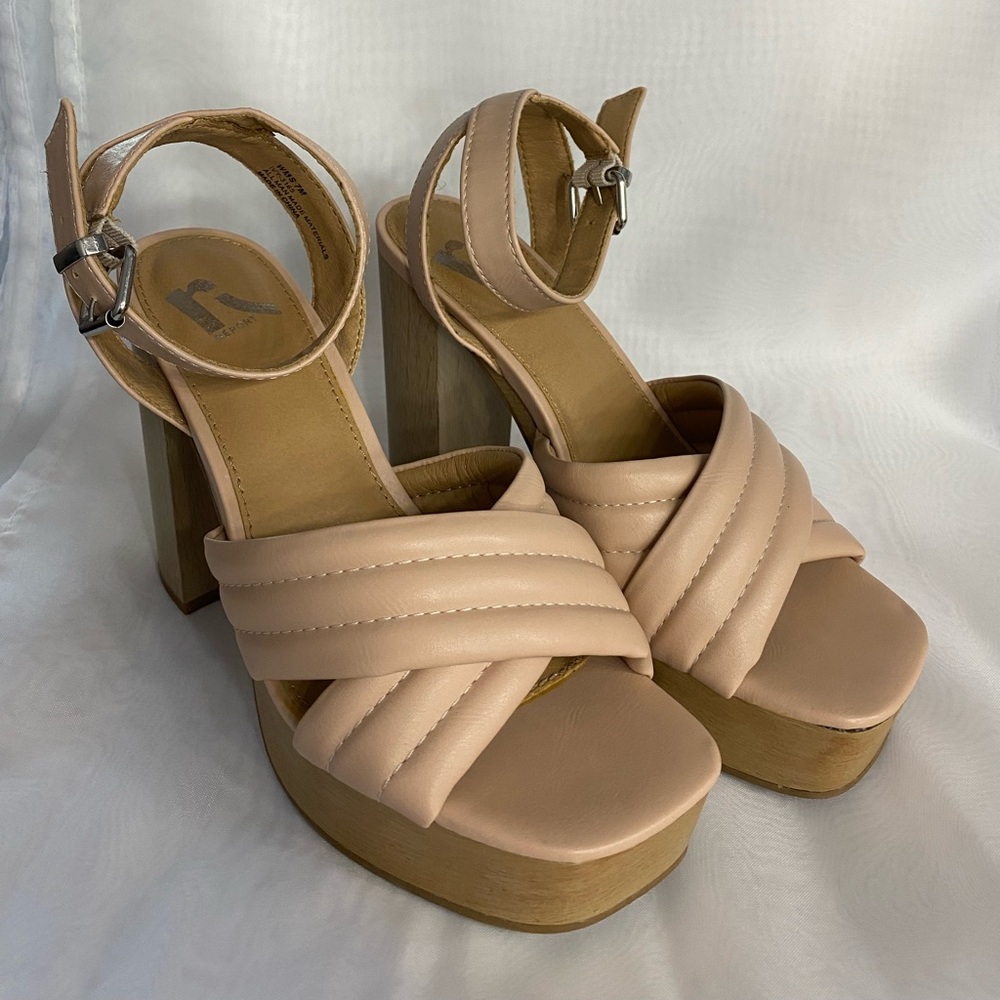 Women's Ivy Mauve Platform Heels